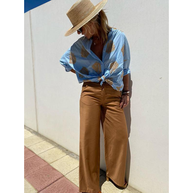 Let og stilfuld bluse til solrige dage