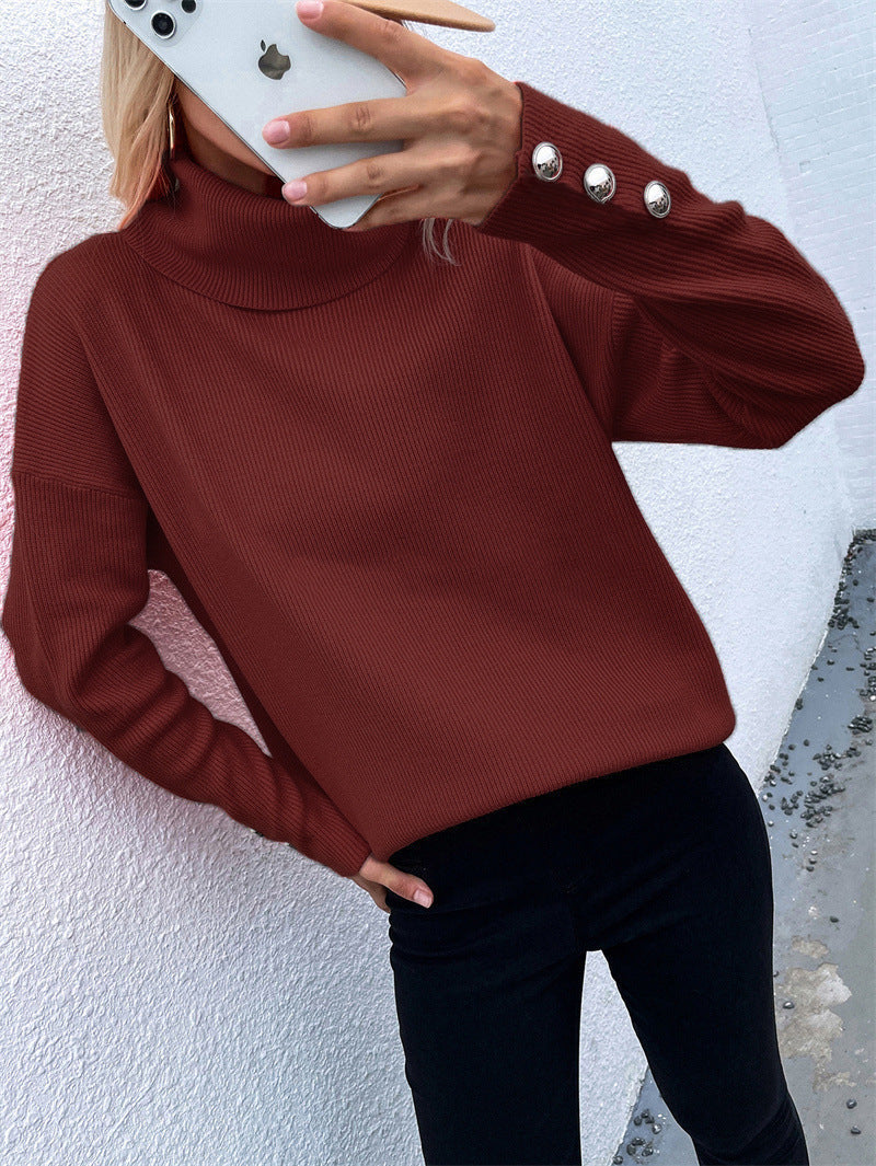 Solveig | Vinter Chic Rullekrave Sweater med Knapmanchetter