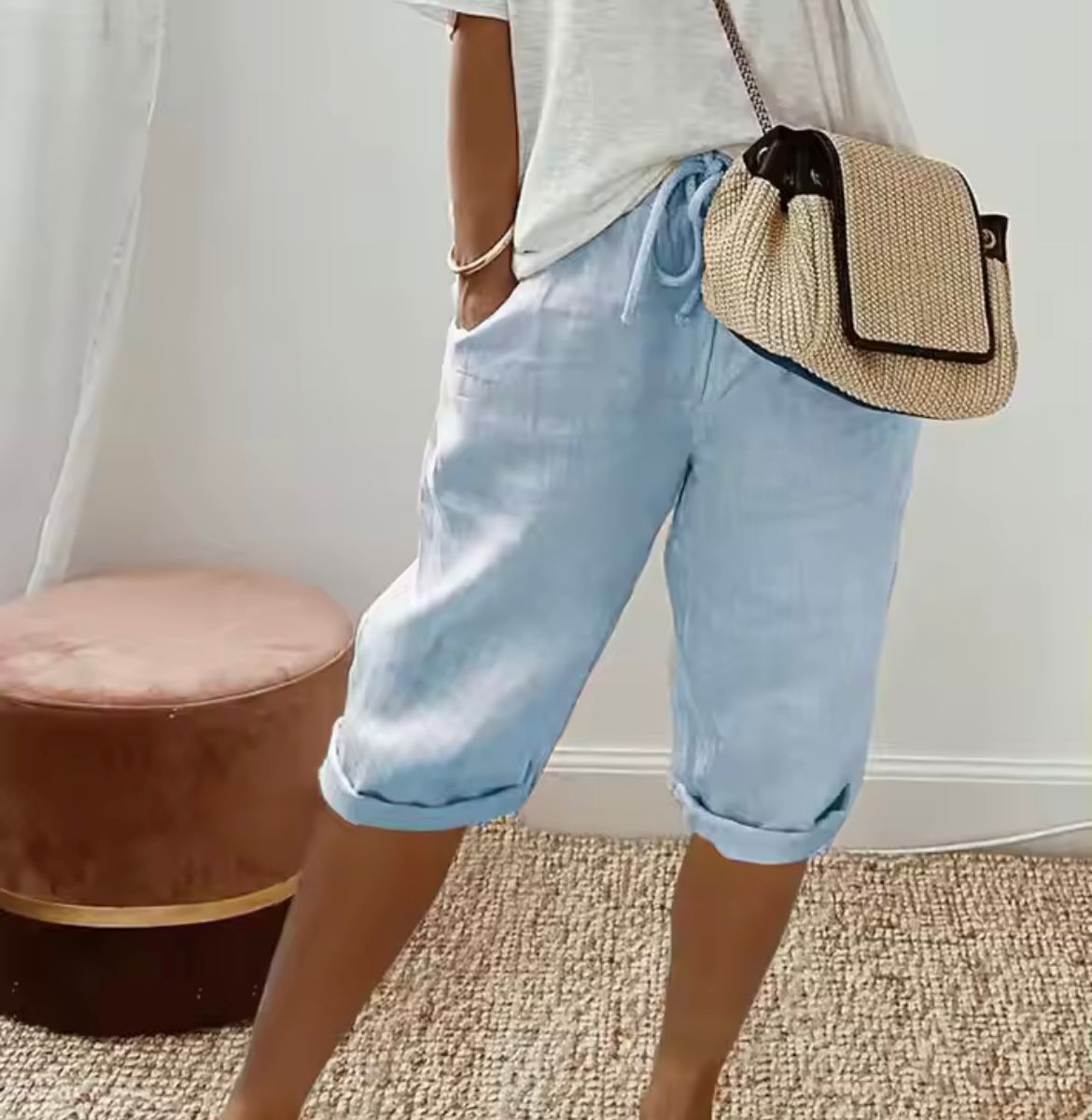 Dame Højtaljede Shorts i Kort Design