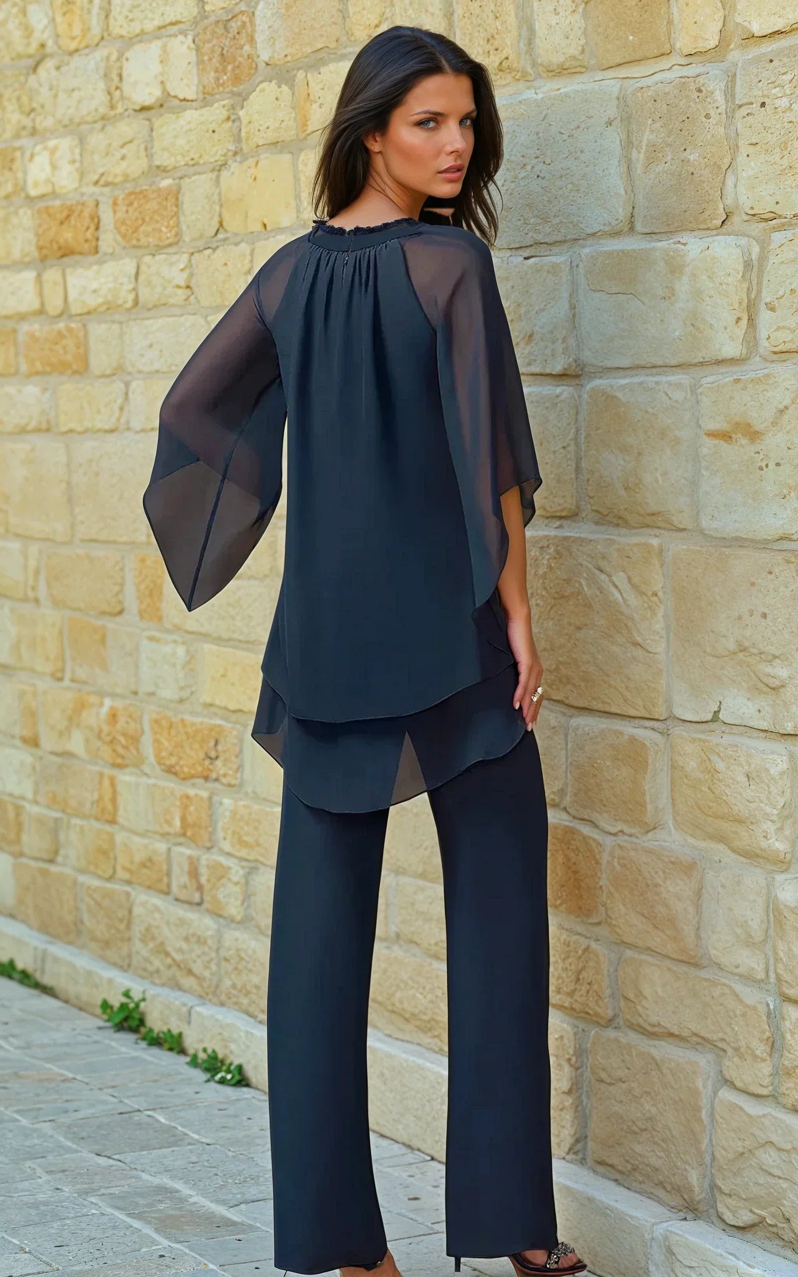 Karla | Urban Sæt med Rund Hals i Let Chiffon