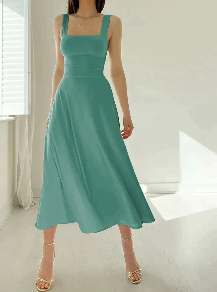 Elegant ærmeløs kjole til damer