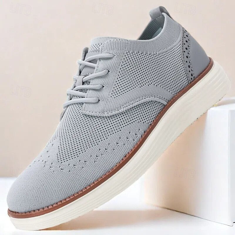 Åndbare sneakers til mænd i moderne stil