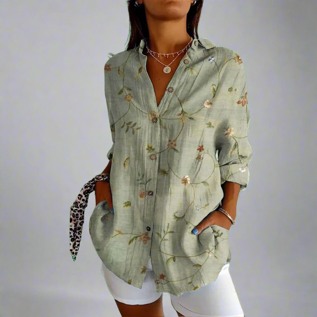 Delia | Klassisk Bluse i Kvalitetsstof med Håndlavede Detaljer