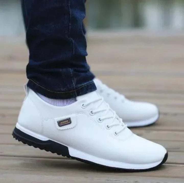 Læder sneakers med moderne design