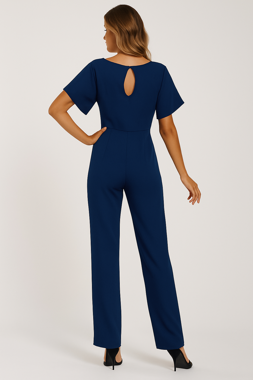 Elva | Jumpsuit med Flatterende Pasform