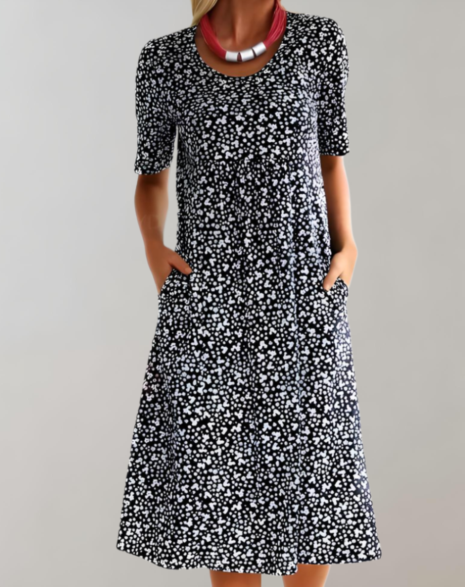 Nora | Sommerkjole med V-Hals og Afslappet Pasform