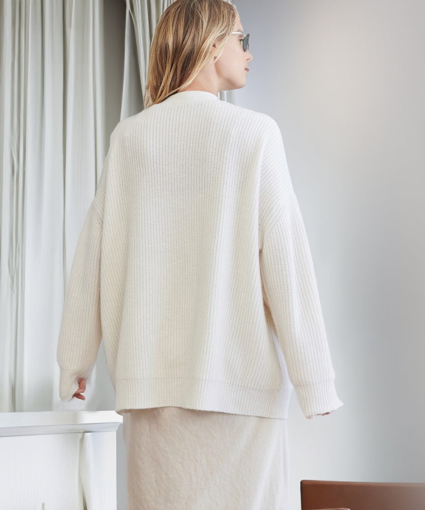 Martha | Kvinders Ribstrikket Cardigan med Knapper Plus Size