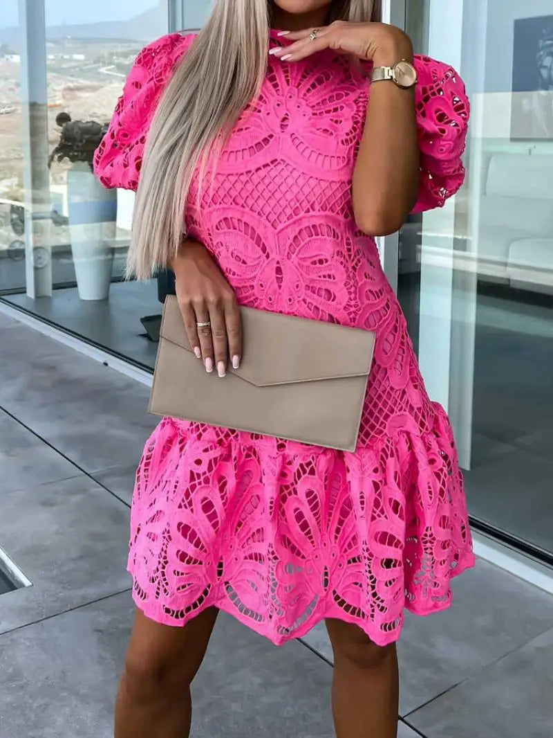 Elegant og moderne kjole til kvinder