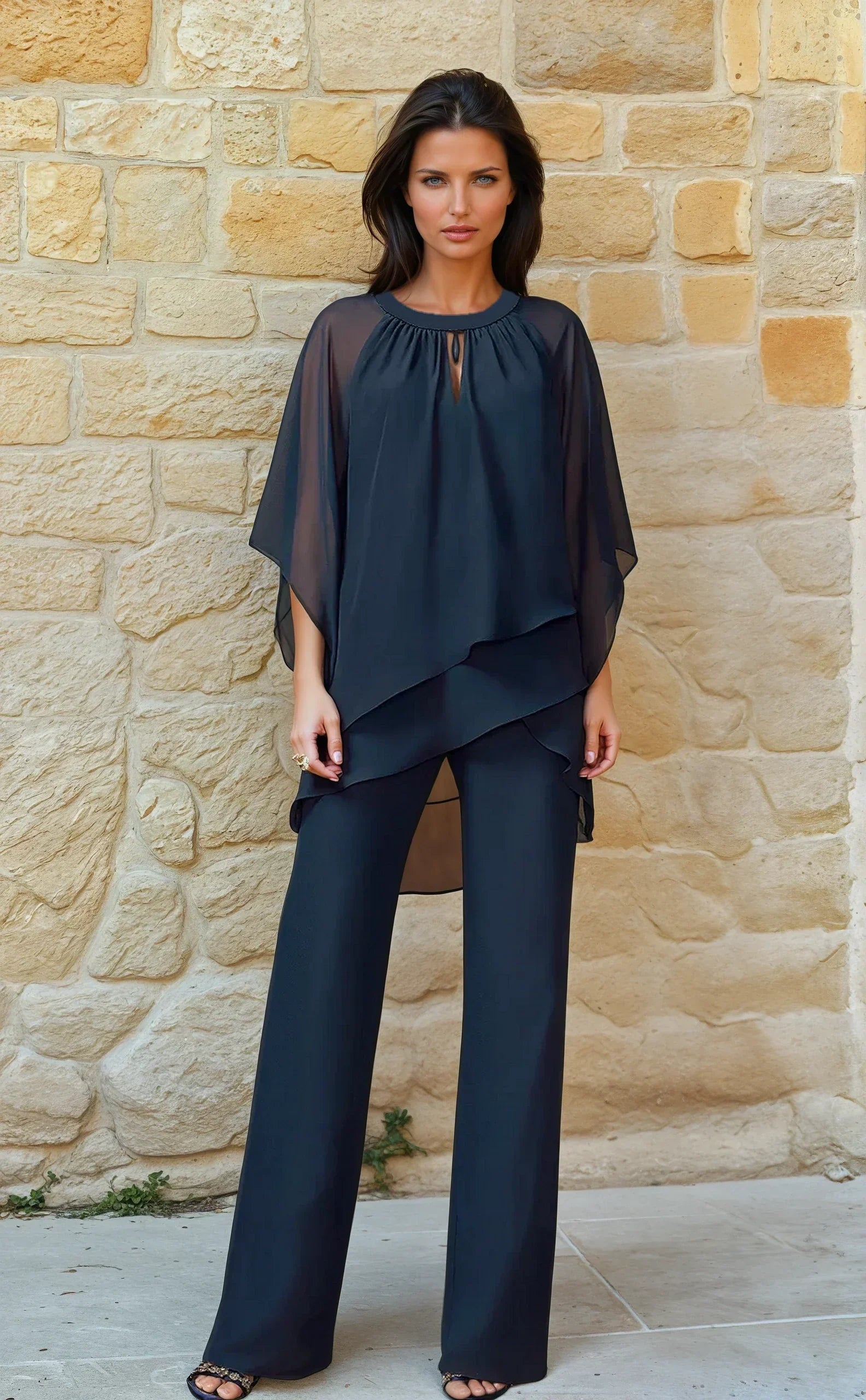 Karla | Urban Sæt med Rund Hals i Let Chiffon