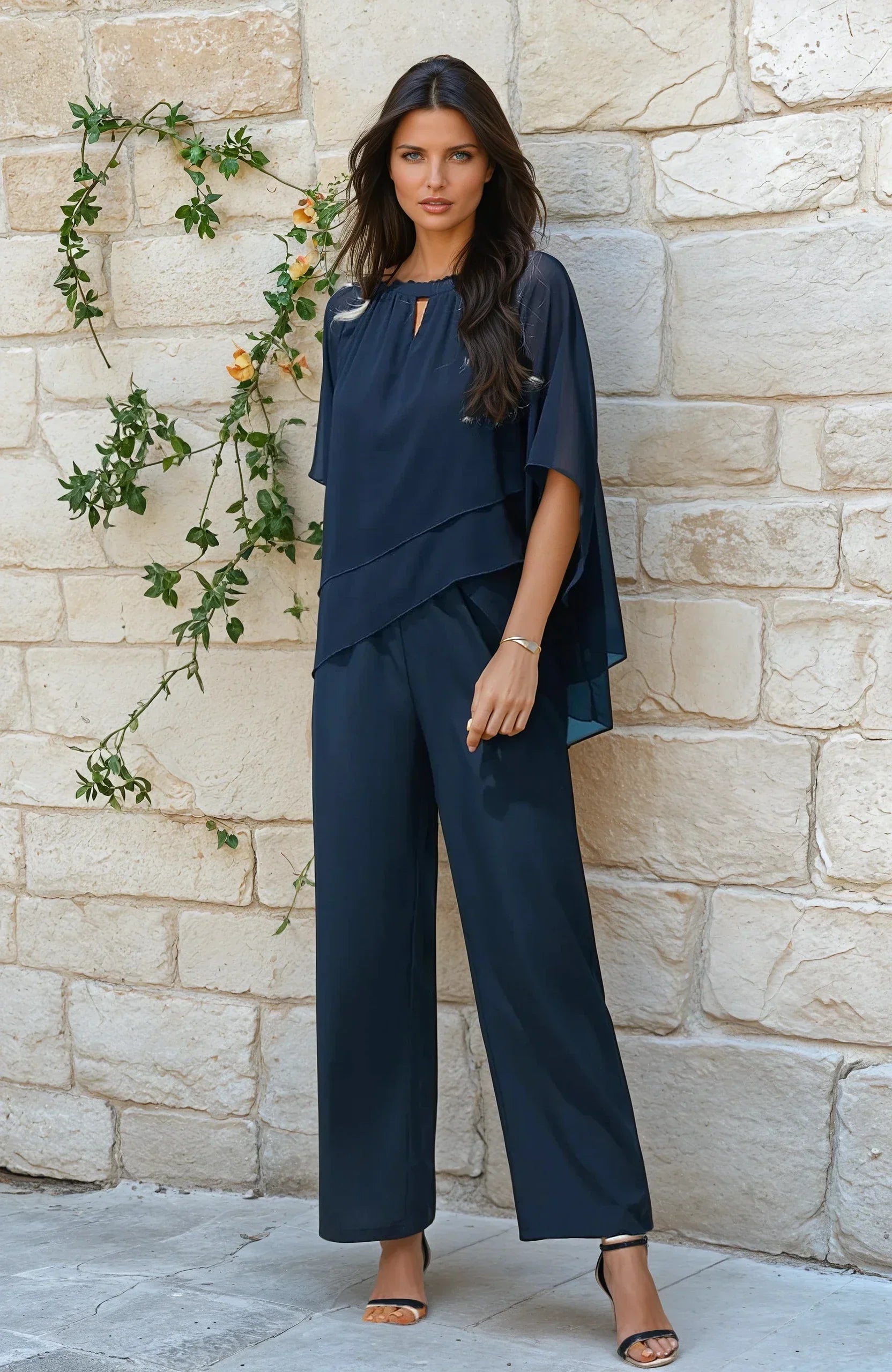 Karla | Urban Sæt med Rund Hals i Let Chiffon